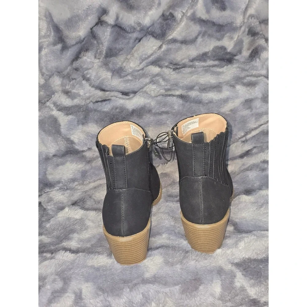 NWB Draper James Elle‎ Chunky Stacked Heel Zip-up Ankle Bootie black size 8